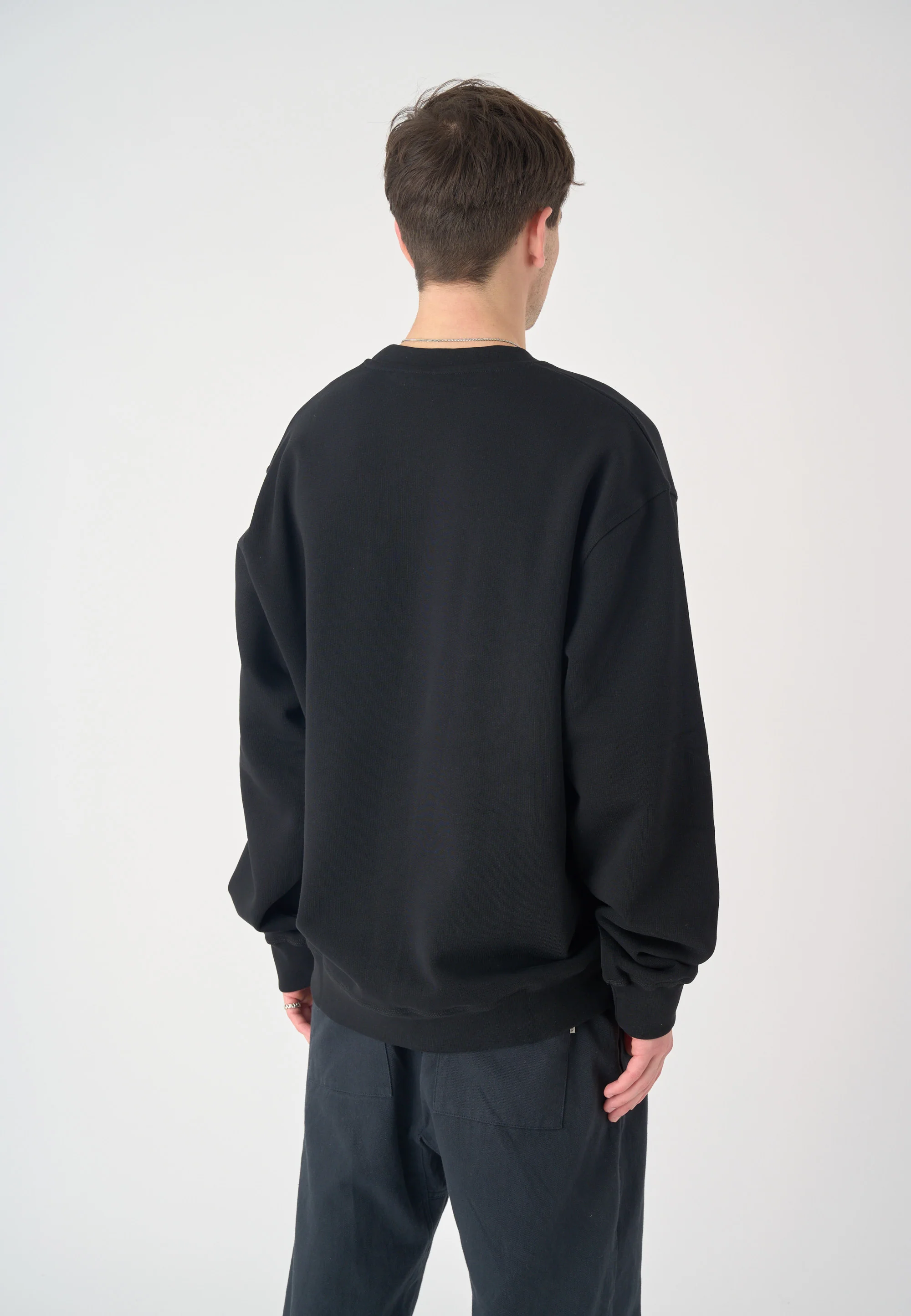 CLEPTOMANICX - SKETCH GULL BOXY CREWNECK Pullover black