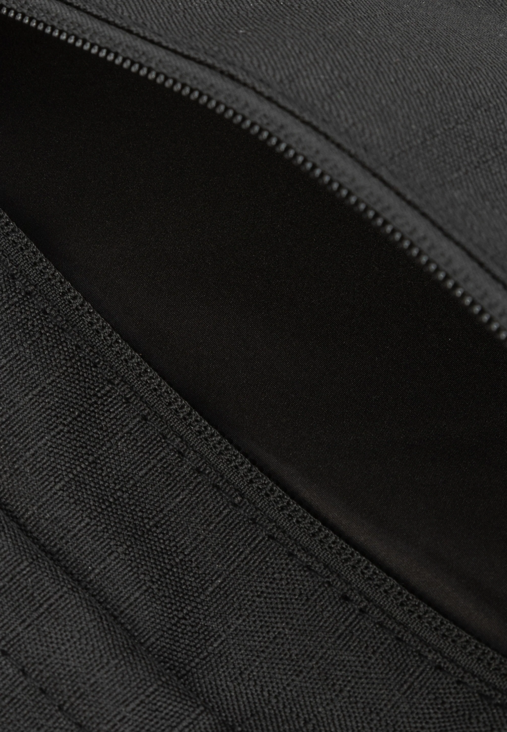 CLEPTOMANICX- HIPBAG TAP 2 M Tasche black