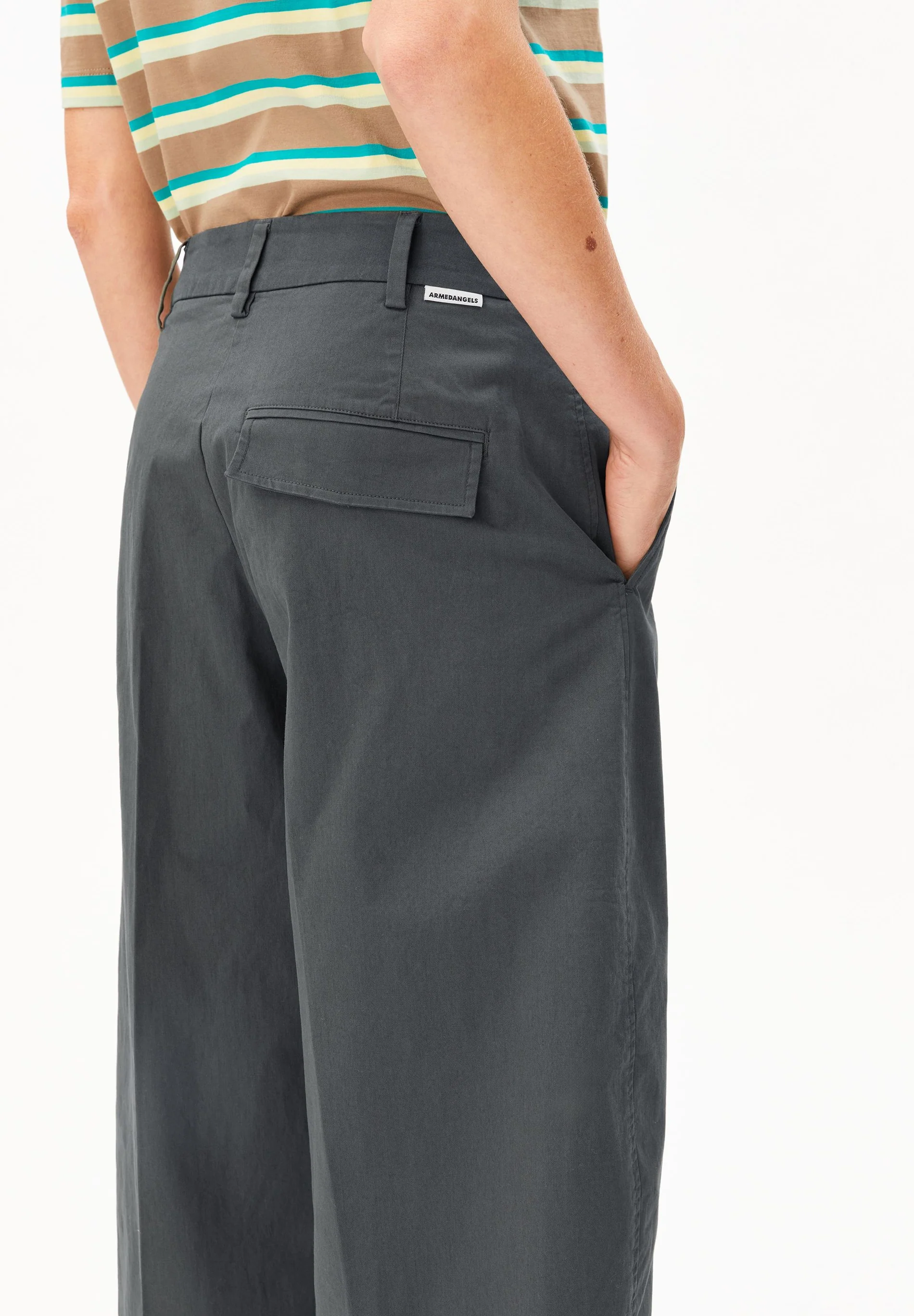 ARMEDANGELS - BARREL LEG TWILL PANT Stoffhose space steel