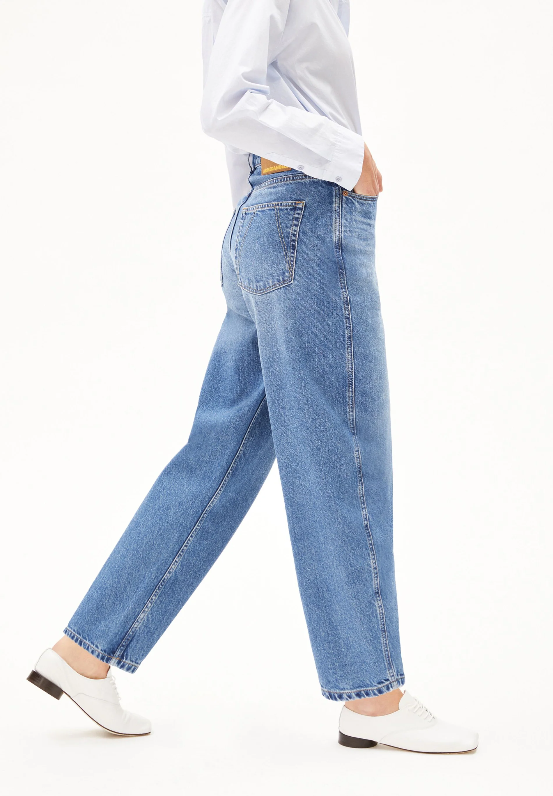ARMEDANGELS - BAARLY HIGH WAIST Barrel Jeans crunchy