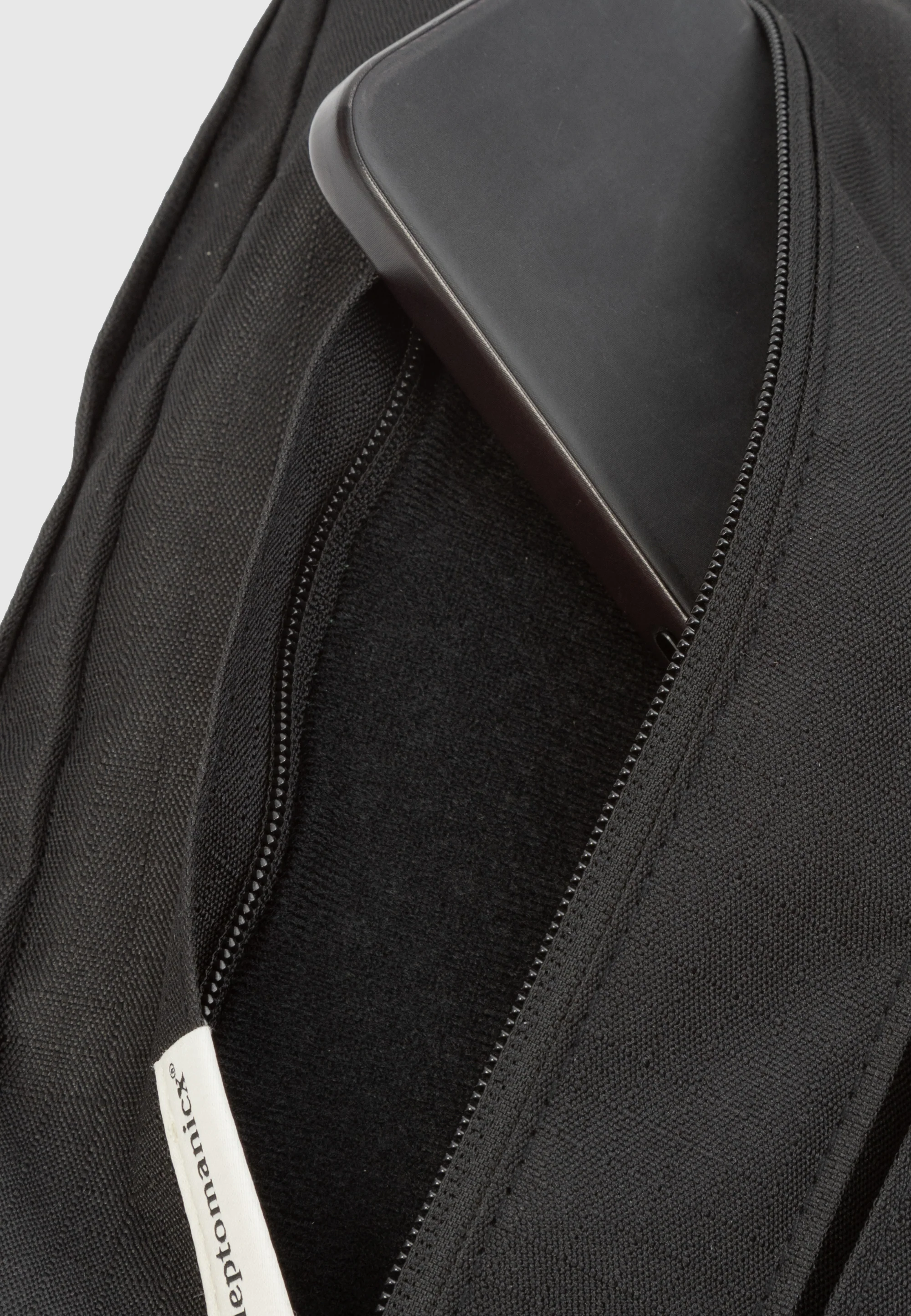 CLEPTOMANICX- HIPBAG TAP 2 M Tasche black