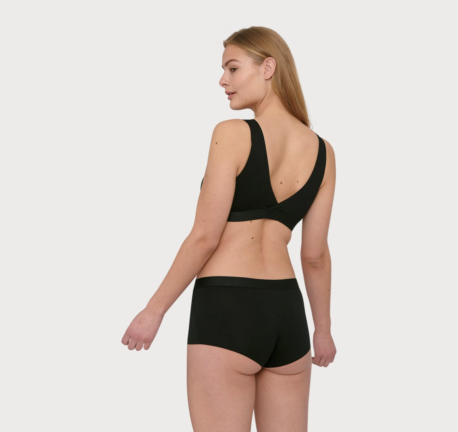 ORGANIC BASICS - SOFT TOUCH Basic Bralette - black