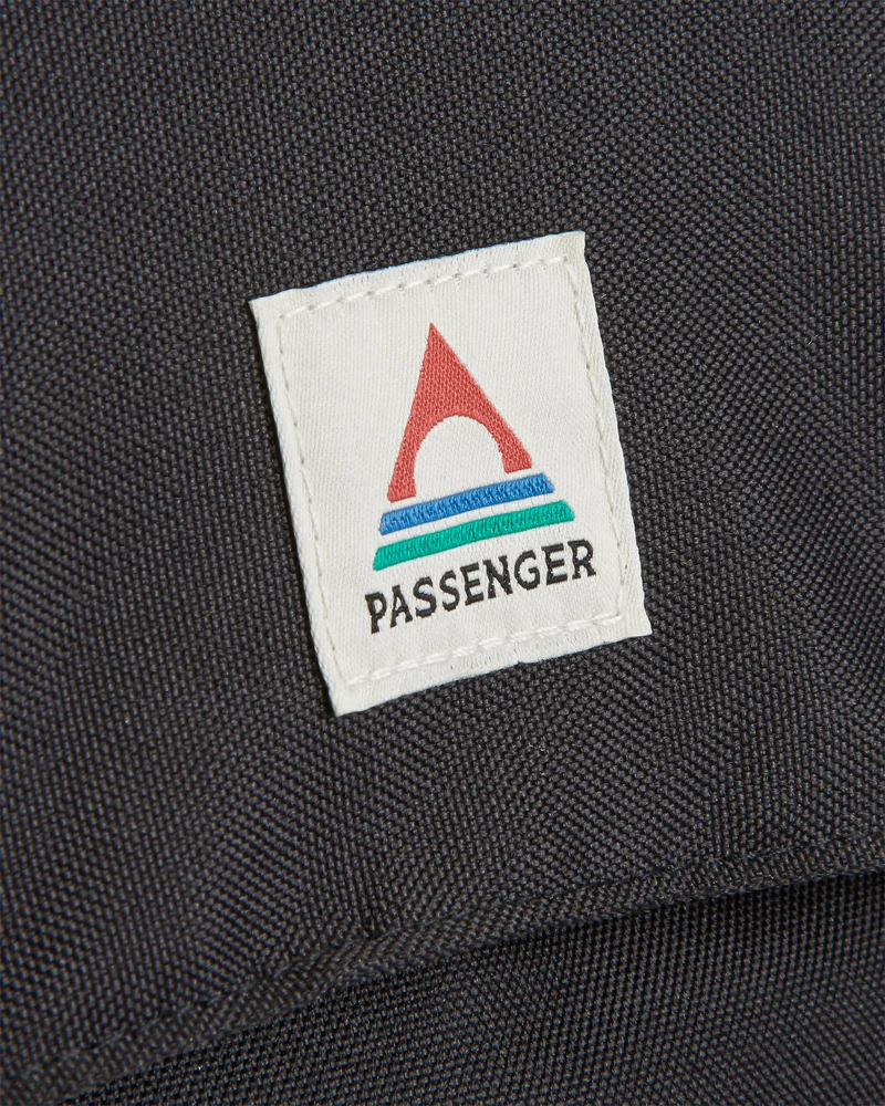 PASSENGER - BOONDOCKER Recycelter 26L Rucksack - black