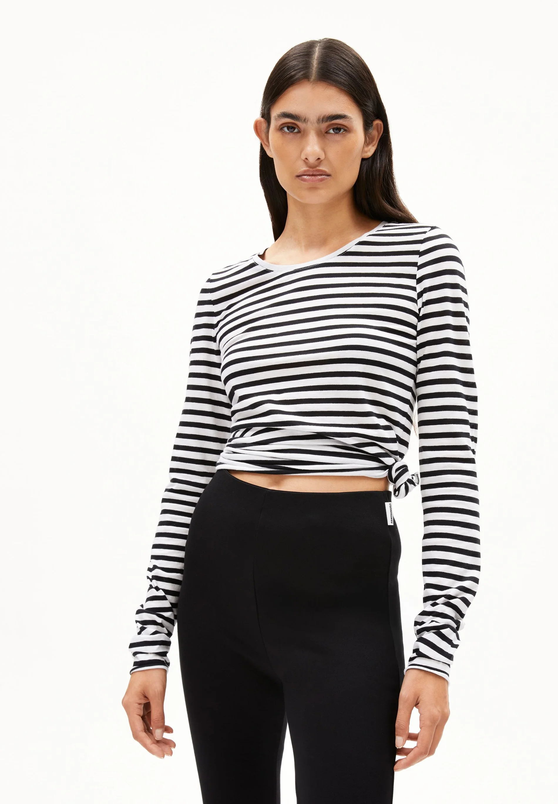 ARMEDANGELS - EINIAARA STRIPES SOFT GOTS Longsleeve white-black