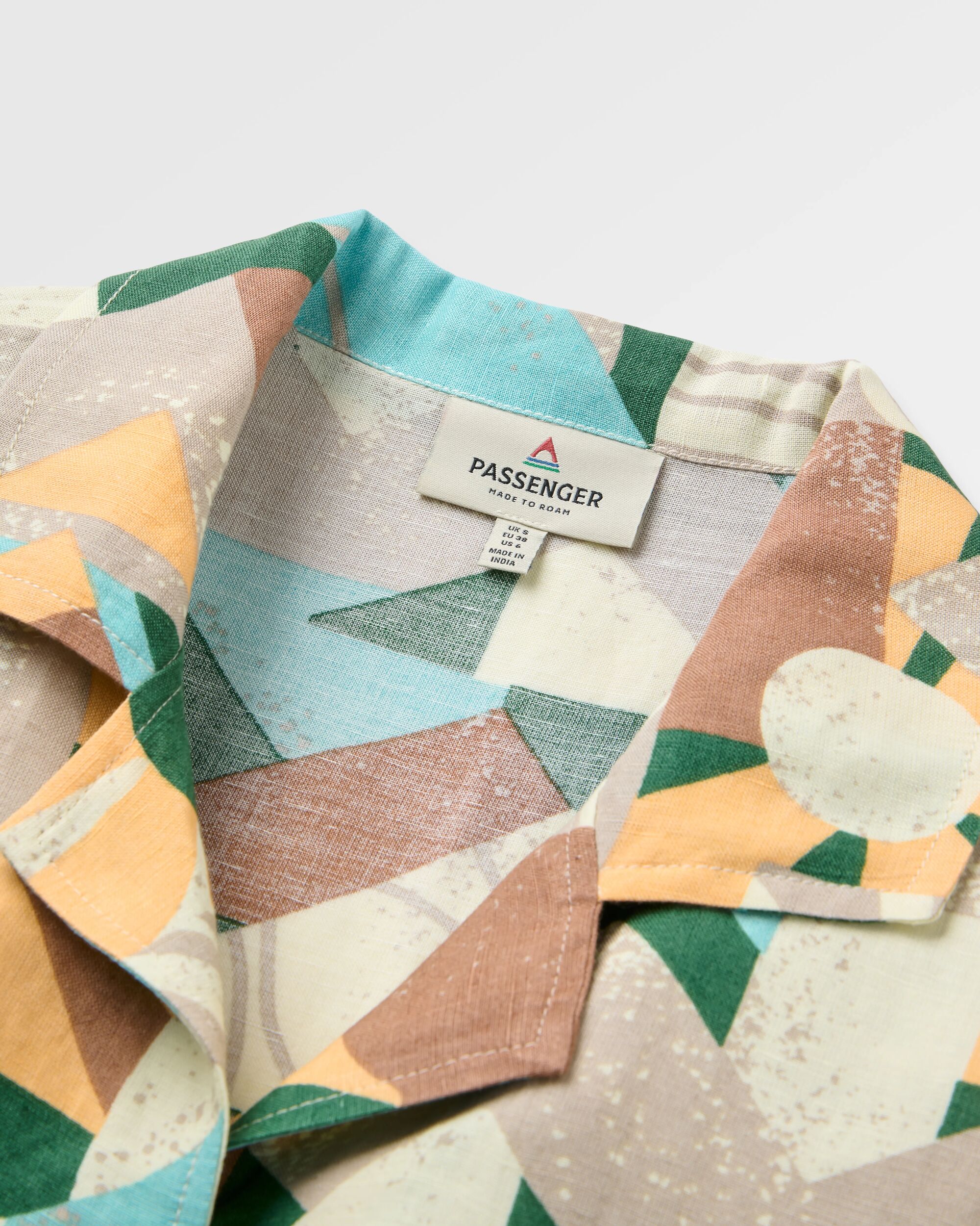 PASSENGER - ARDEN LINEN SHORT SLEEVE SHIRT Hemd simple taupe