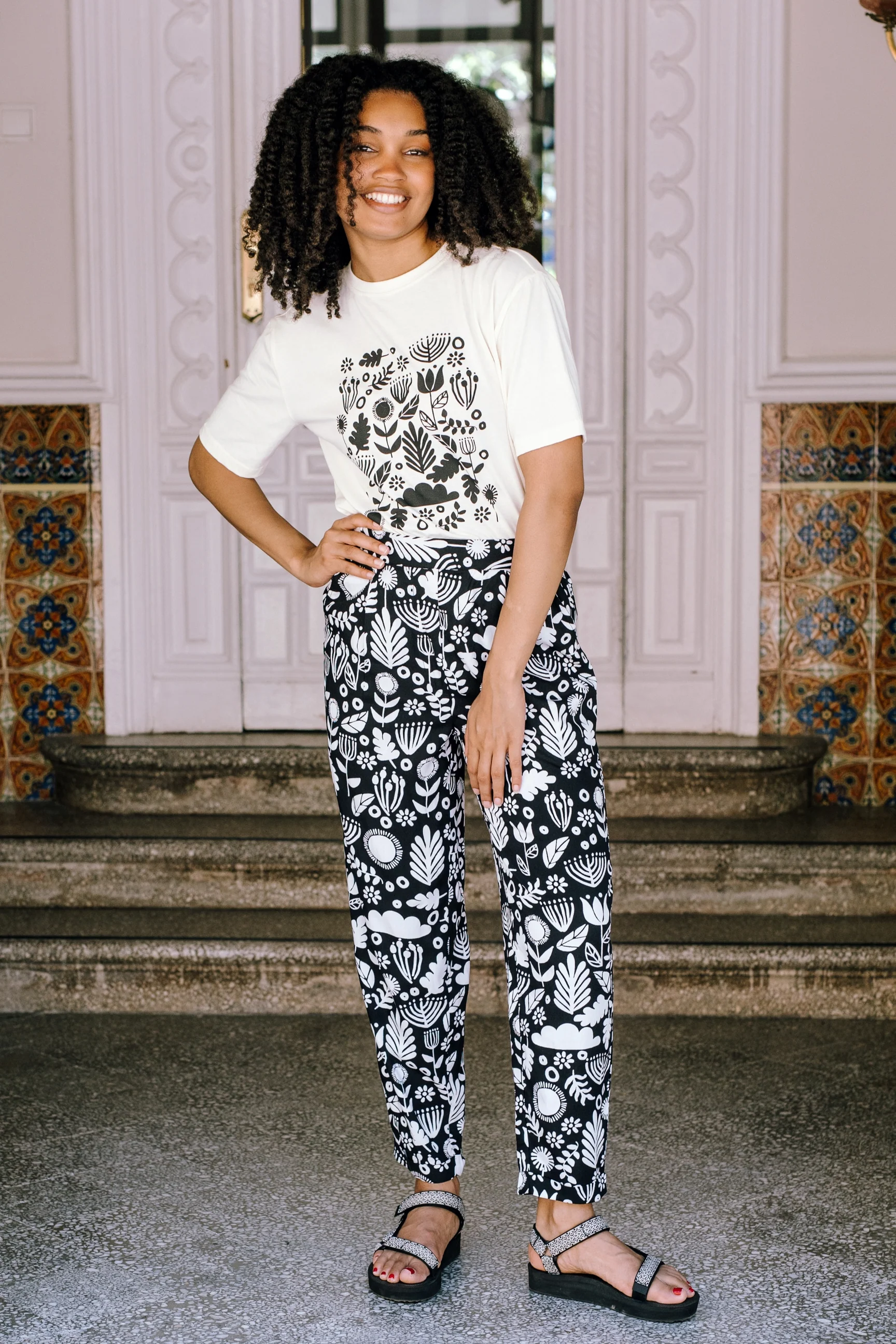 SUGARHILL BRIGHTON - DEBBS TROUSERS Ecovero Hose monochrome folk floral