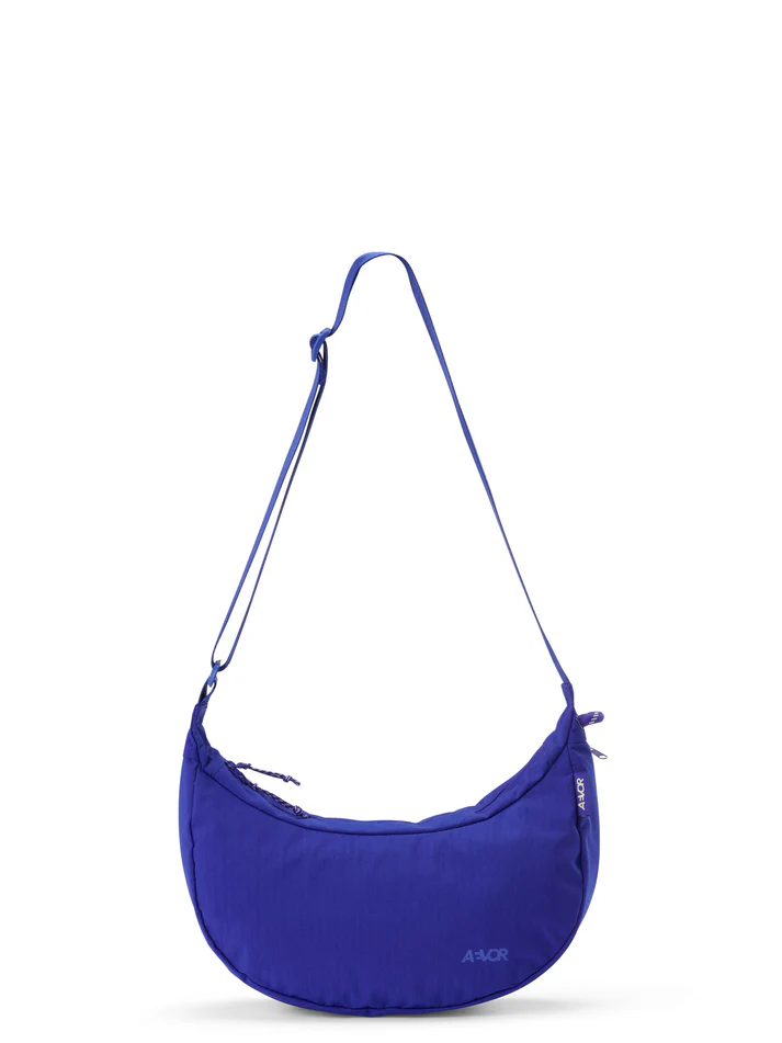 SLING BAG Tasche - electric blue