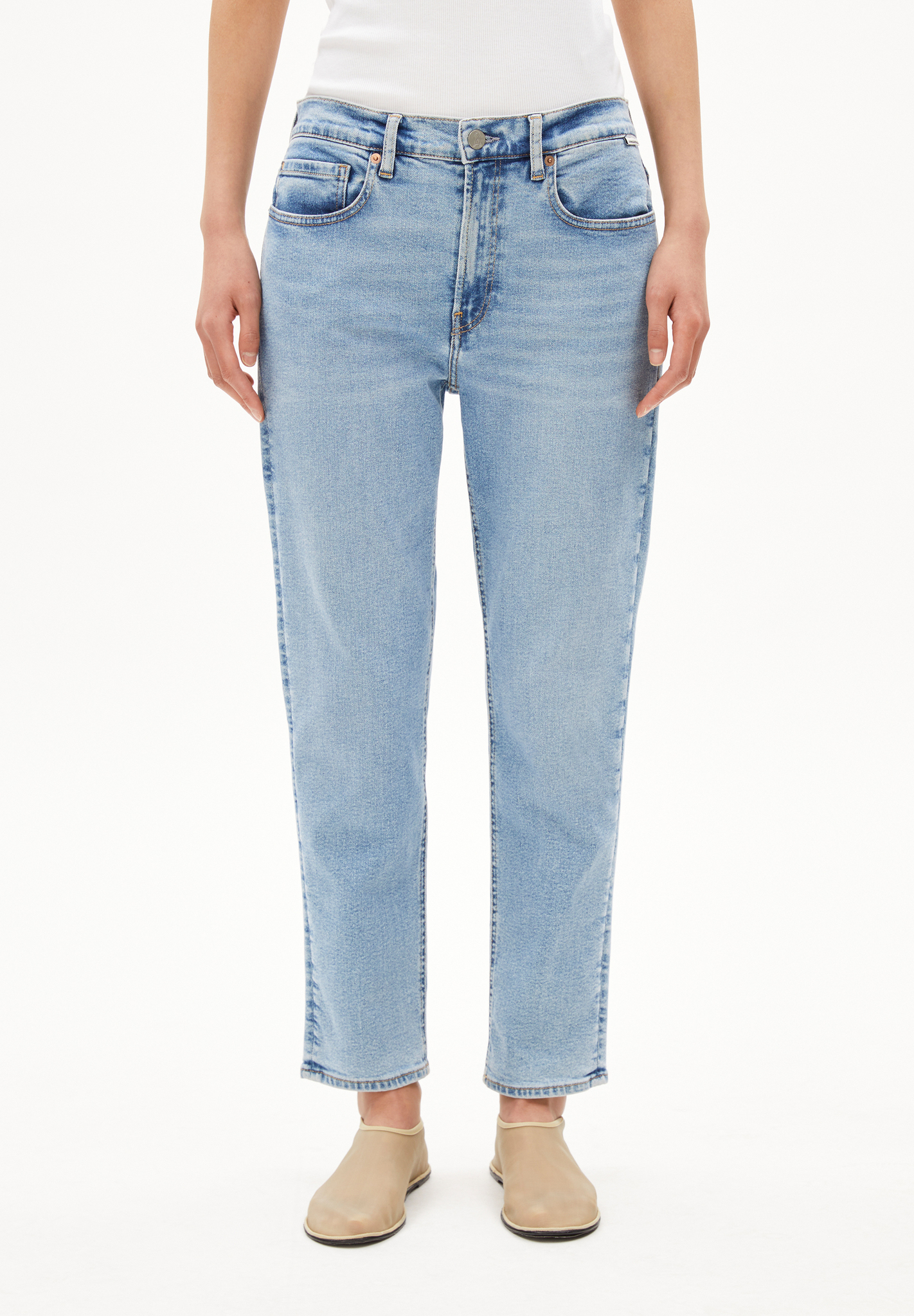ARMEDANGELS - CAYAA TARPA Boyfried Jeans clear