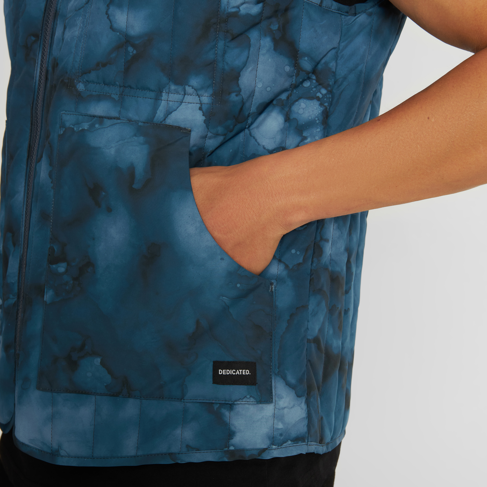 AVESTA QUILTED VEST Jacke ink blue