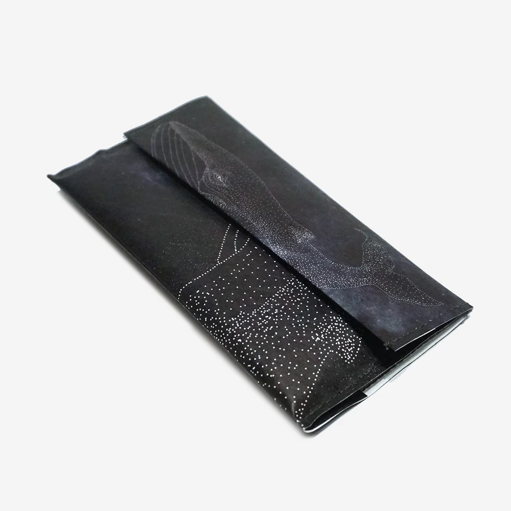 GALACTIC WHALE Tabaktasche