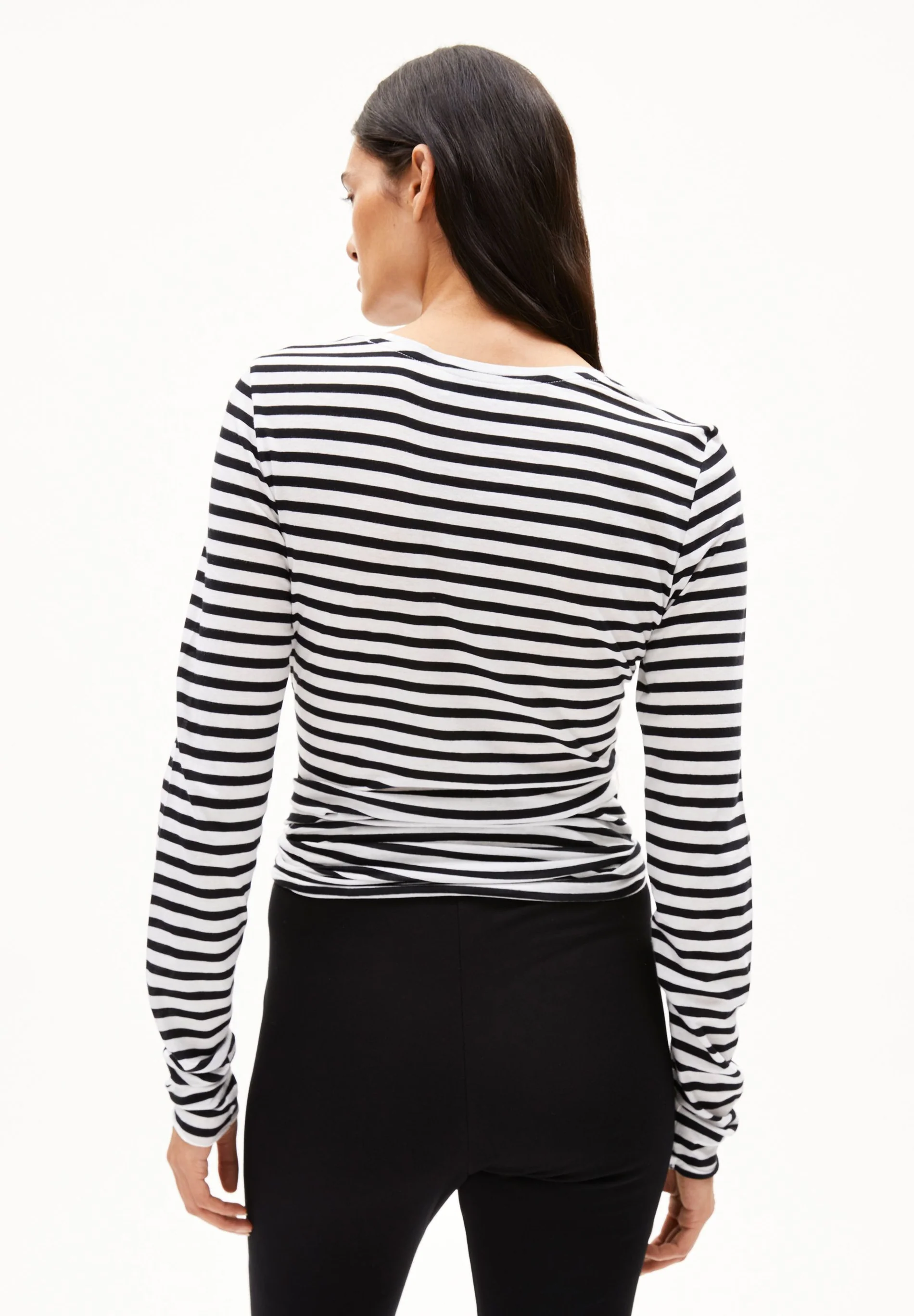 ARMEDANGELS - EINIAARA STRIPES SOFT GOTS Longsleeve white-black