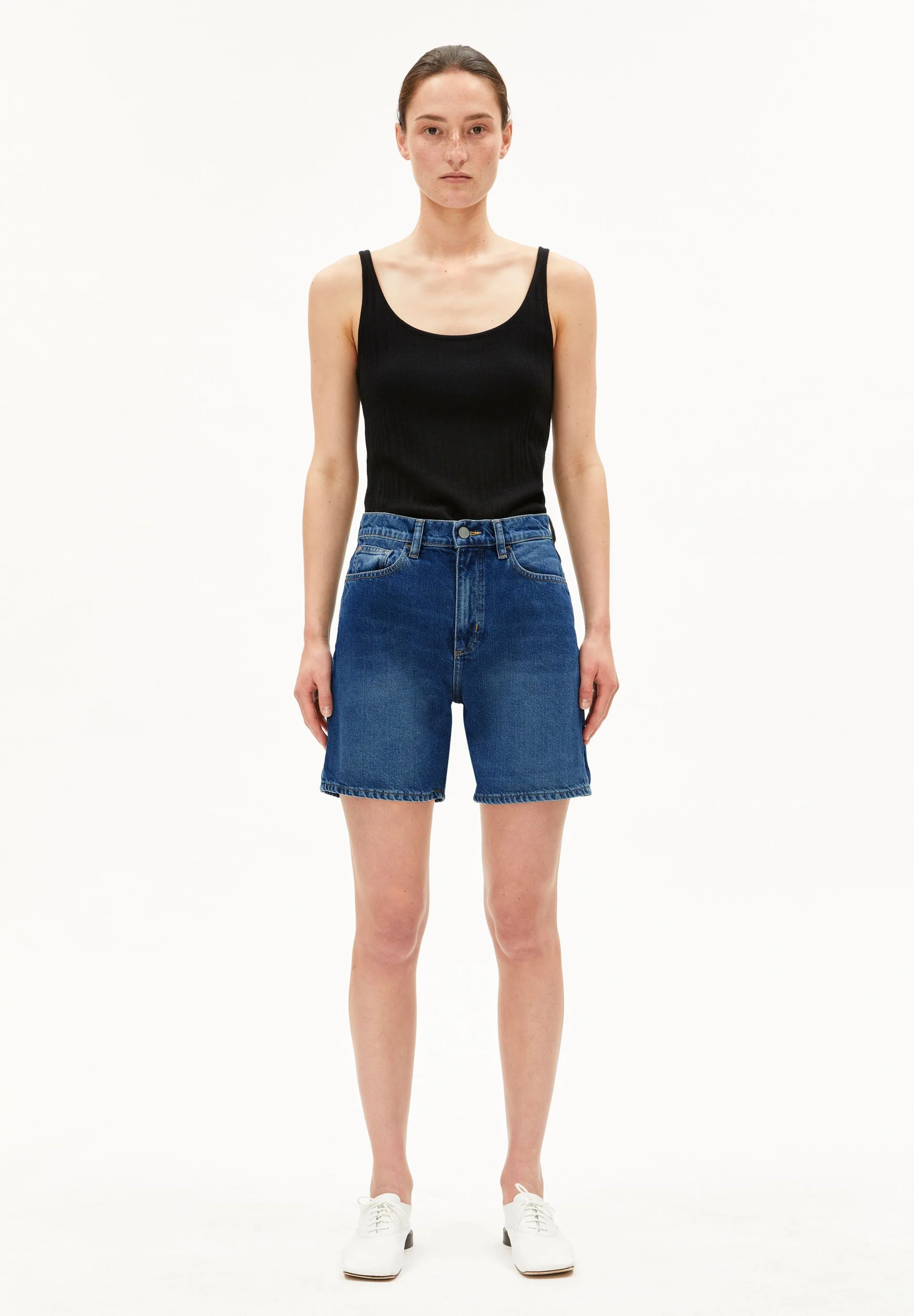 ARMEDANGELS - SHEAARI Jeansshort wavy blue