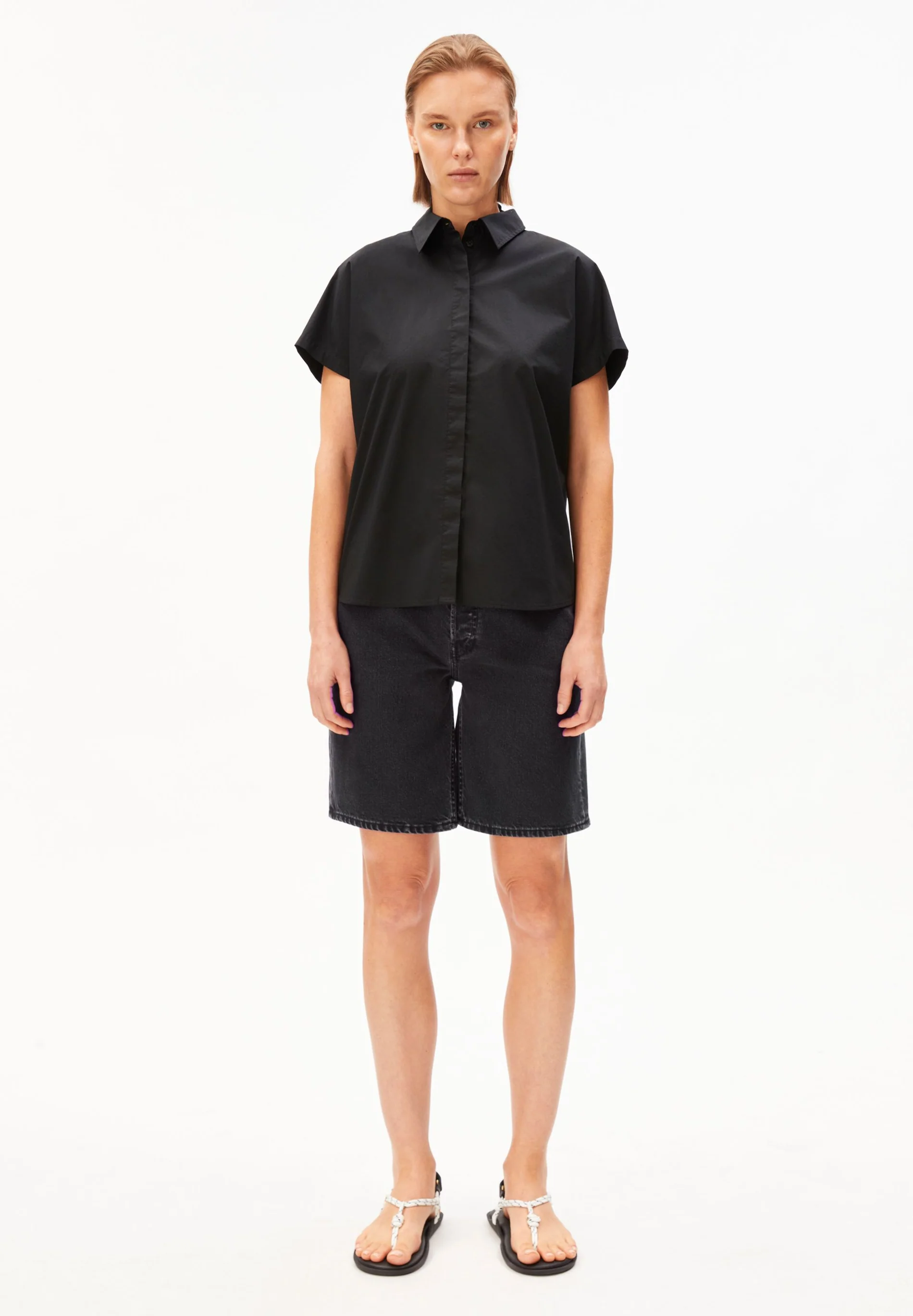 ARMEDANGELS - THALINAA  DENIM SHORT Short ebony black