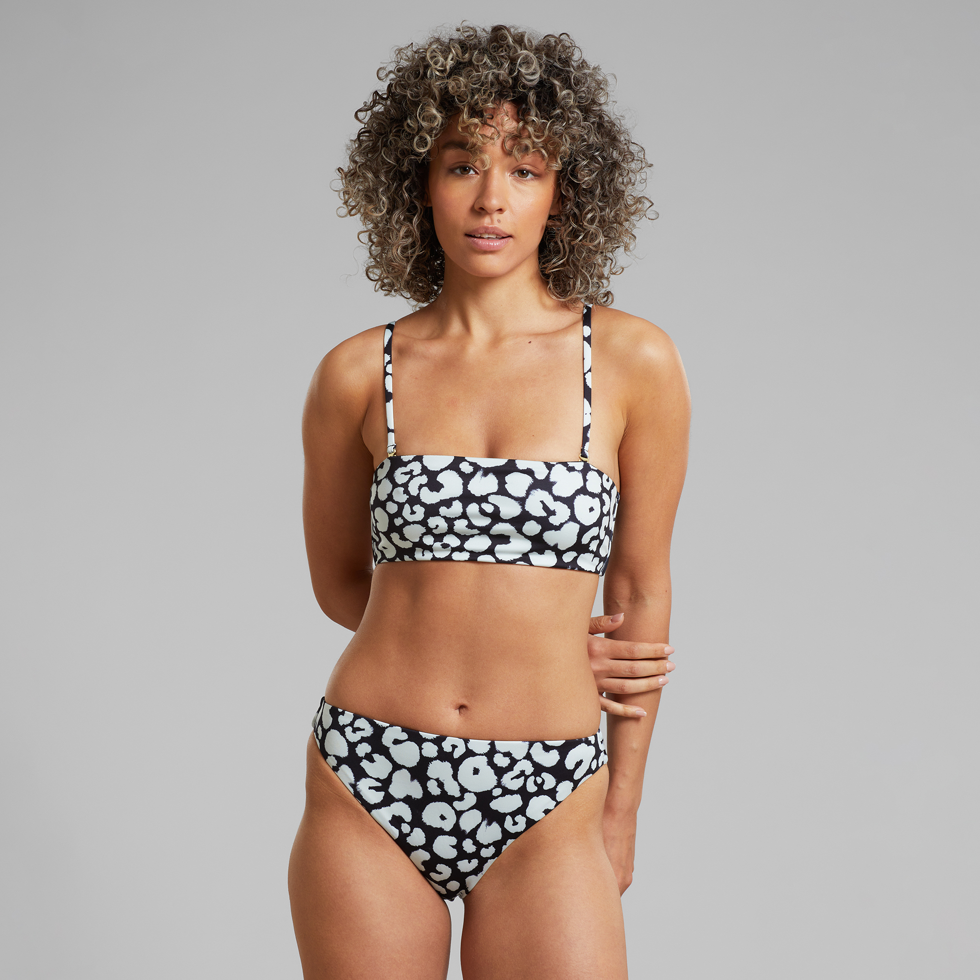 DEDICATED - BIKINI TOP ROMA Bikinioberteil leopard blackDEDICATED - BIKINI TOP ROMA Bikinioberteil leopard black
