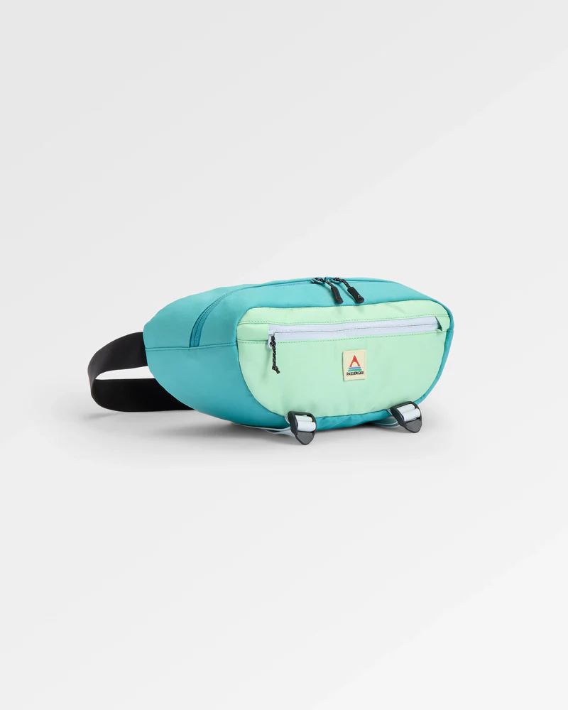 PASSENGER - BOONDOCKER Recycelte Hüfttasche - Mediterranean/ Ocean Teal