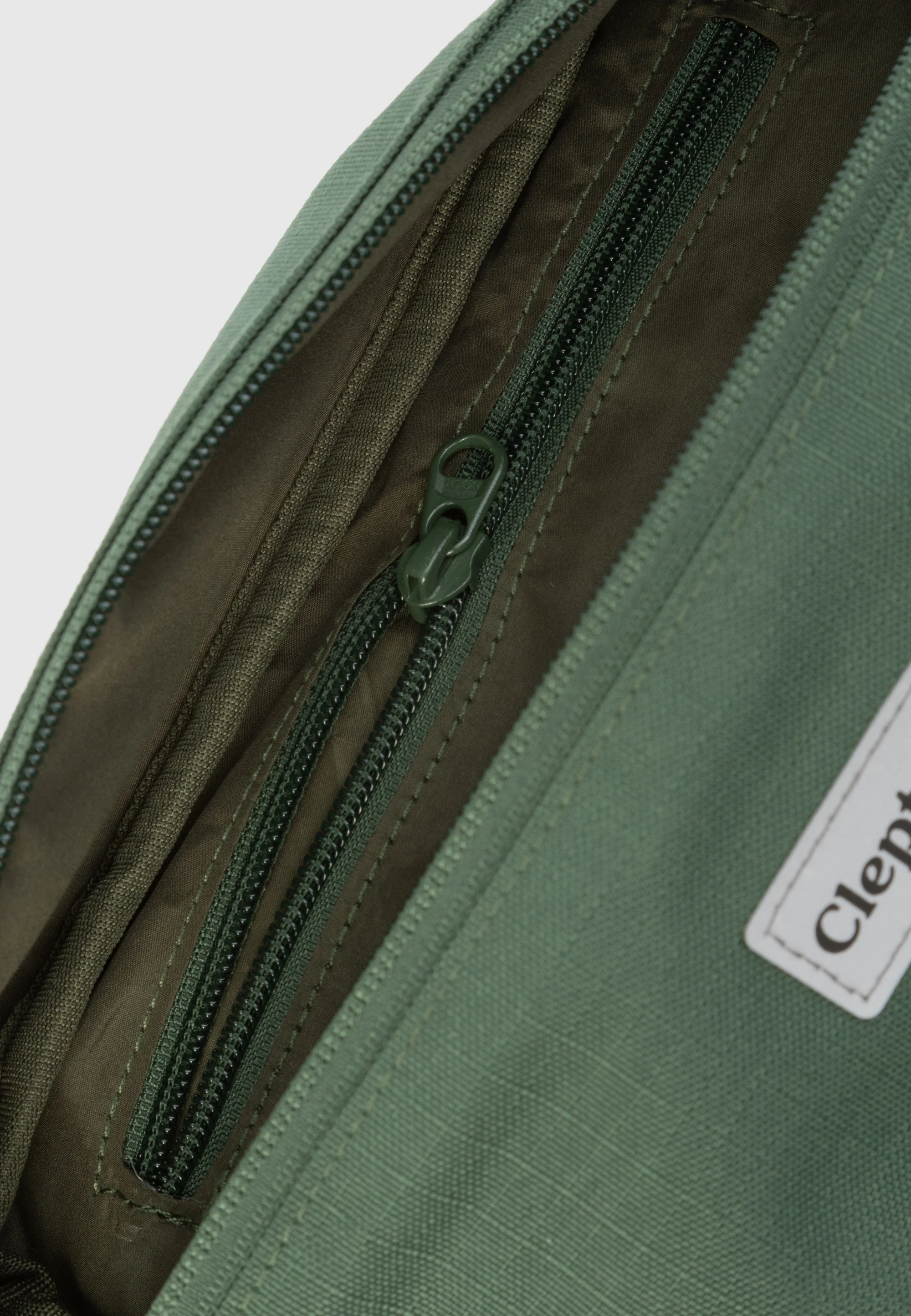 CLEPTOMANICX - TAP CLASSIC - Tasche Laurel Wreath