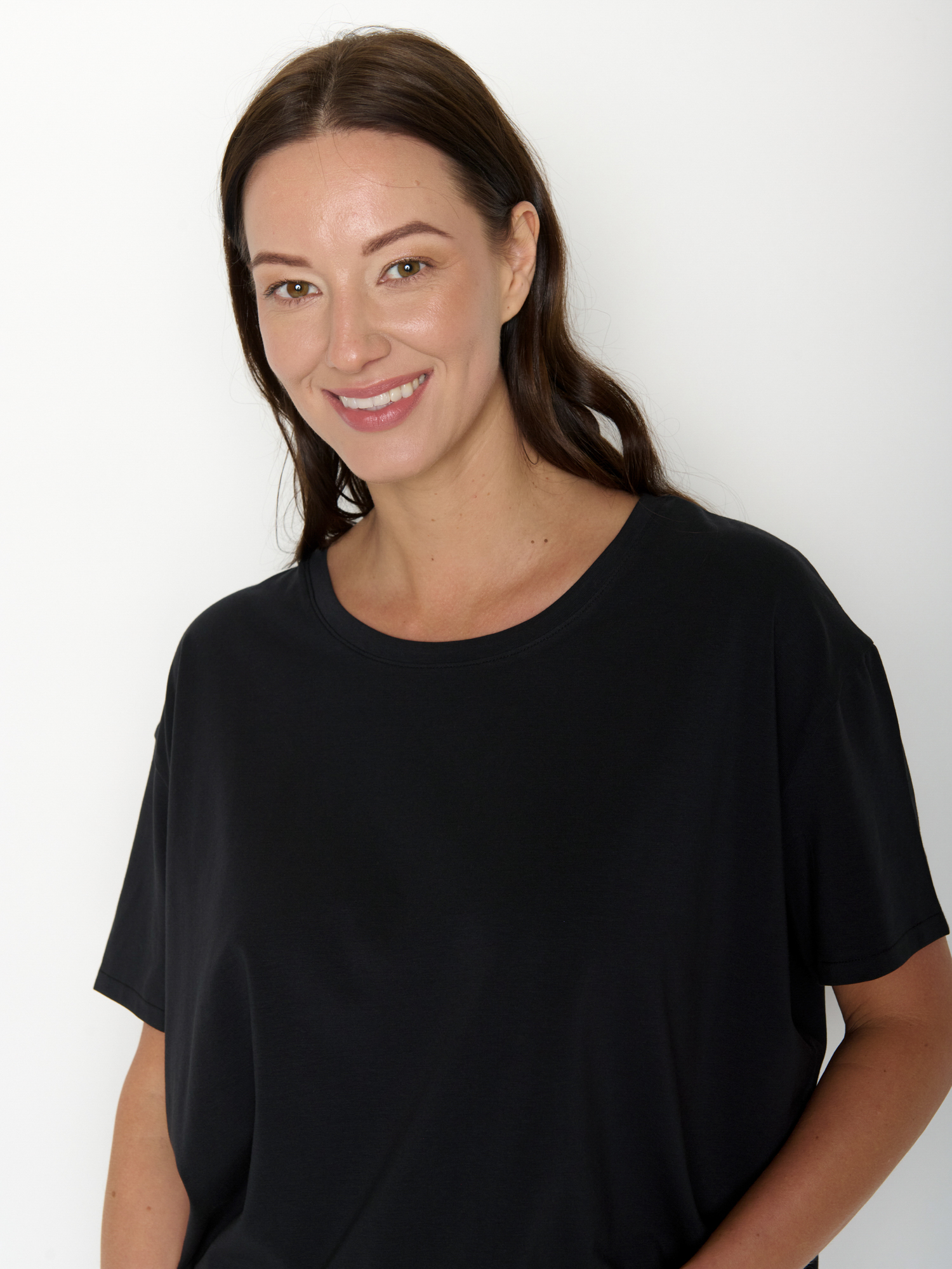 GREENBOMB - BASIC Feel Shirt black