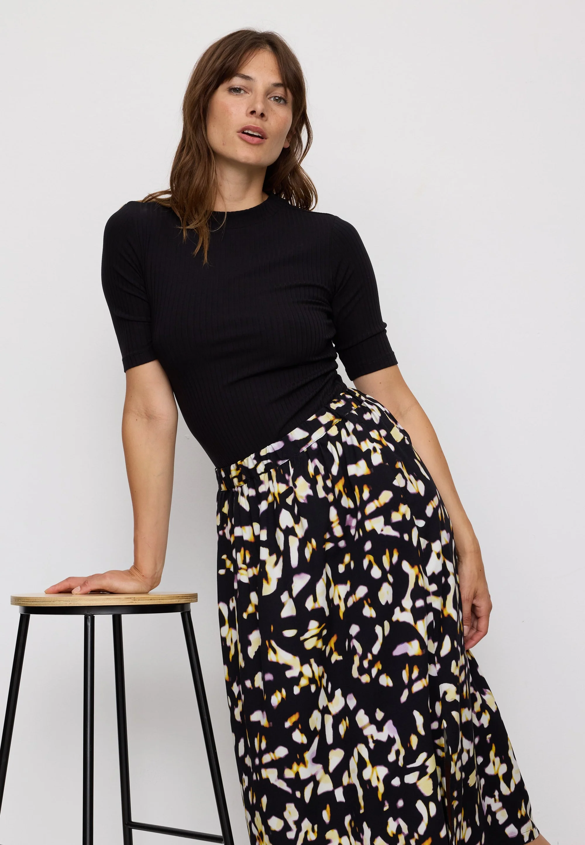 RECOLUTION - HOLLY BLURRY SKIRT Ecovero Rock black