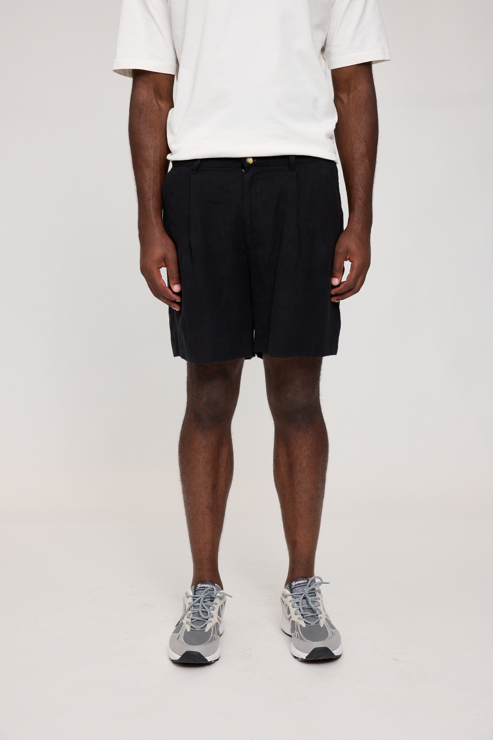 MAZINE - LINEN BERMUDA SHORTS Hose black