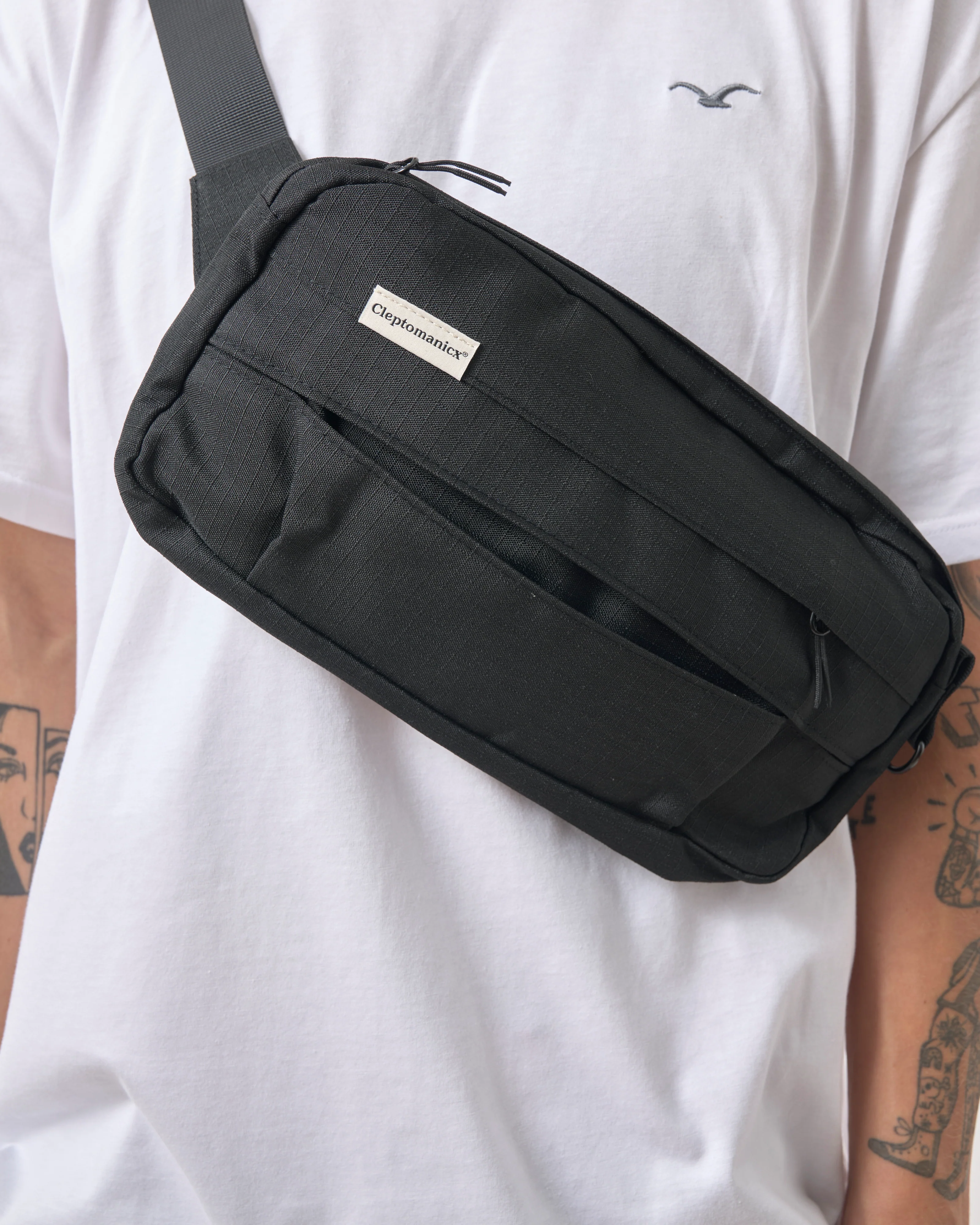 CLEPTOMANICX- HIPBAG TAP 2 M Tasche black