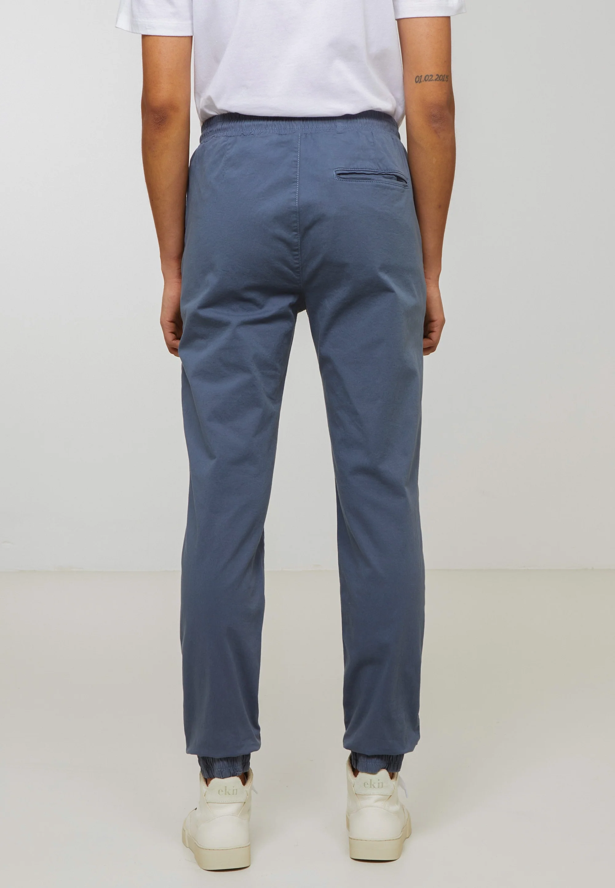 CALATHEA CHINO Hose - dove blue