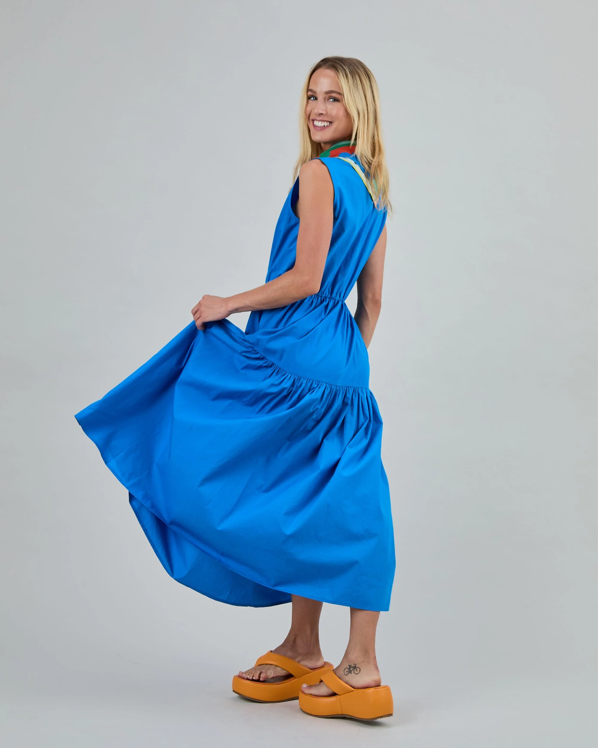 BRAVA FABRICS - BRILLIANT CHEMISE LAYERS DRESS Kleid blue