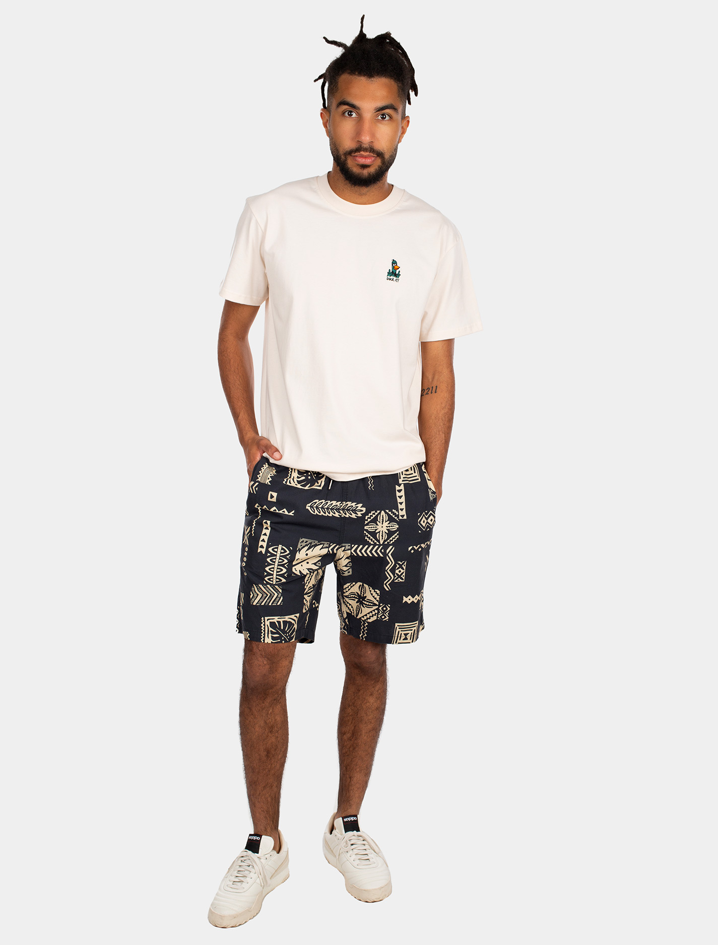 IRIE DAILY - CITY RELAX SHORT Hose black and white