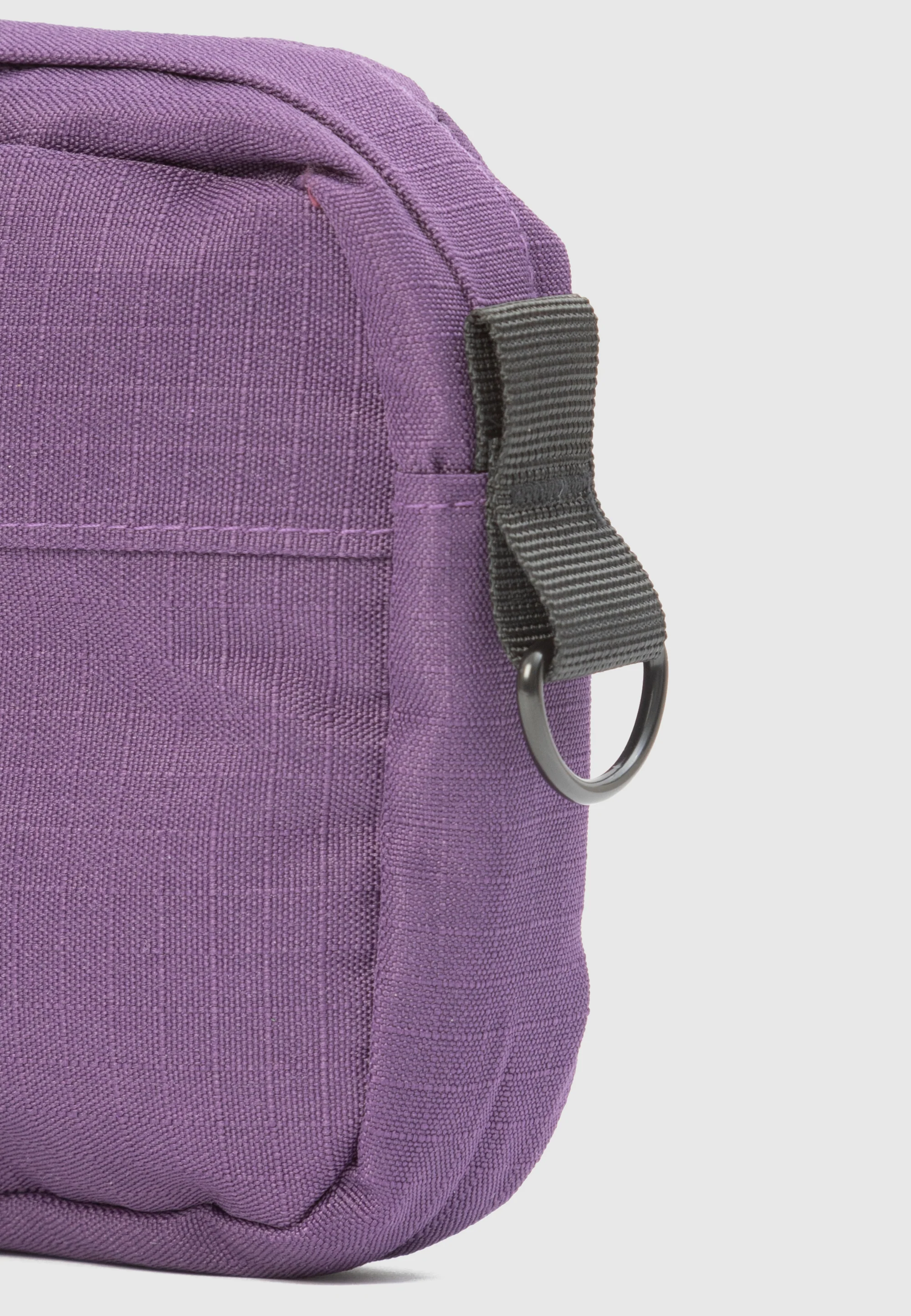 CLEPTOMANICX - HIPBAG TAP S 2 Tasche montana grape