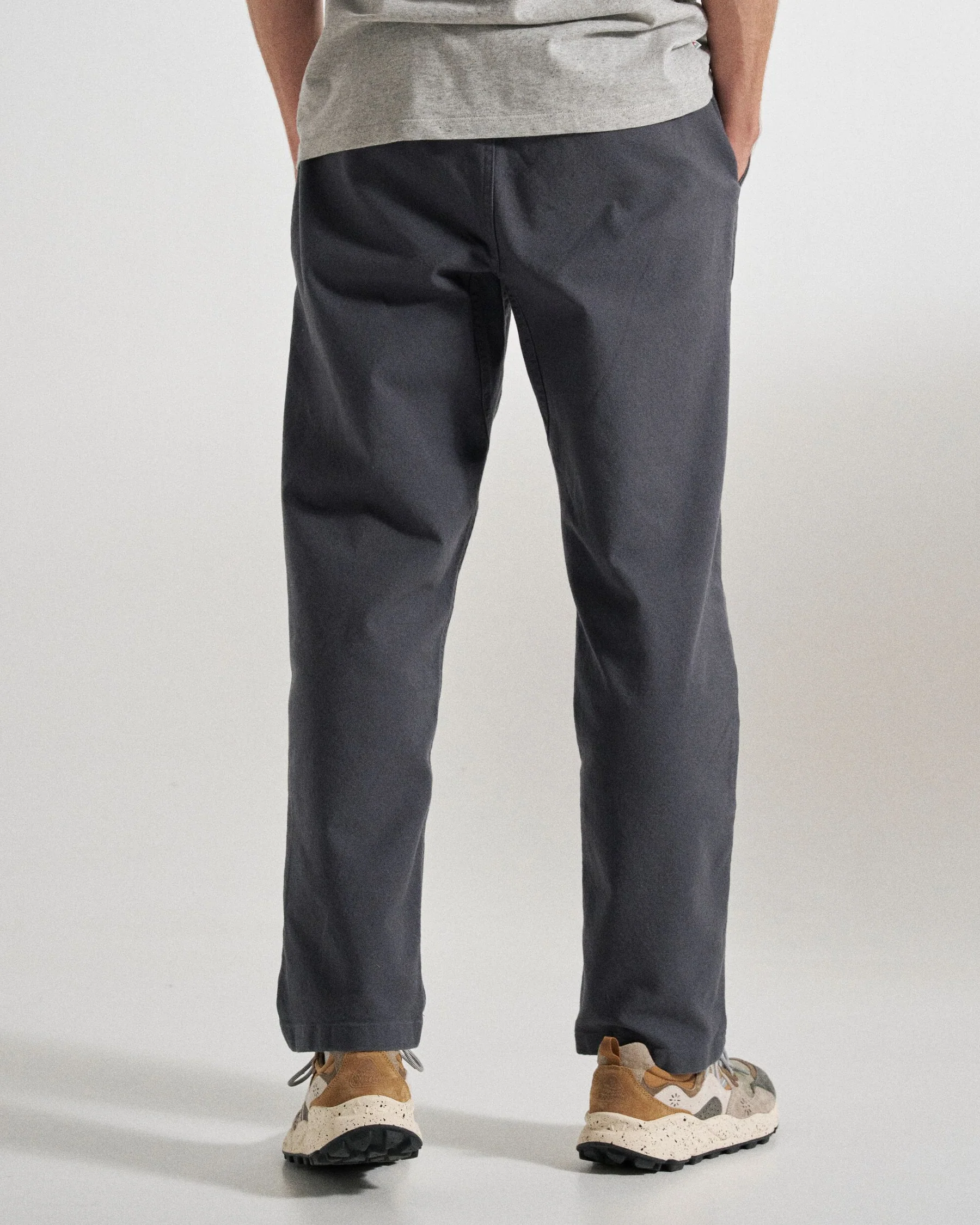 PASSENGER - ADVENTURER ORGANIC ANVAS TROUSERS Hose charcoal