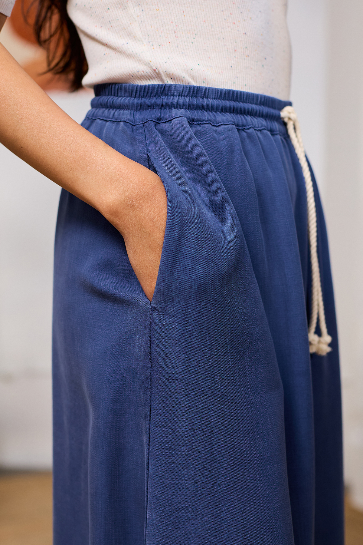 TWOTHIRDS - EGREMNI TENCEL SKIRT Rock blueberry