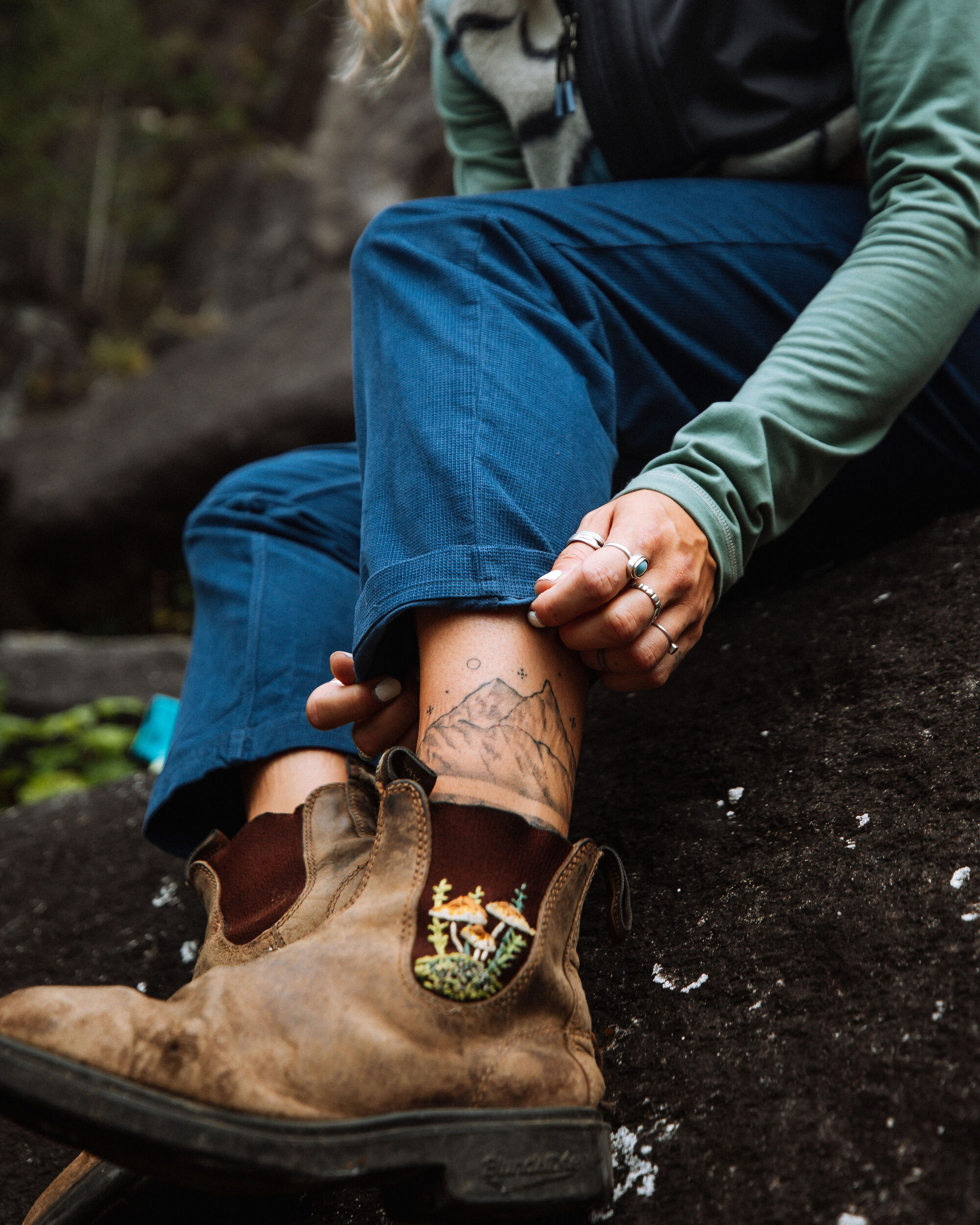 PASSENGER - AVIAN CORD TROUSER Cordhose dark denim