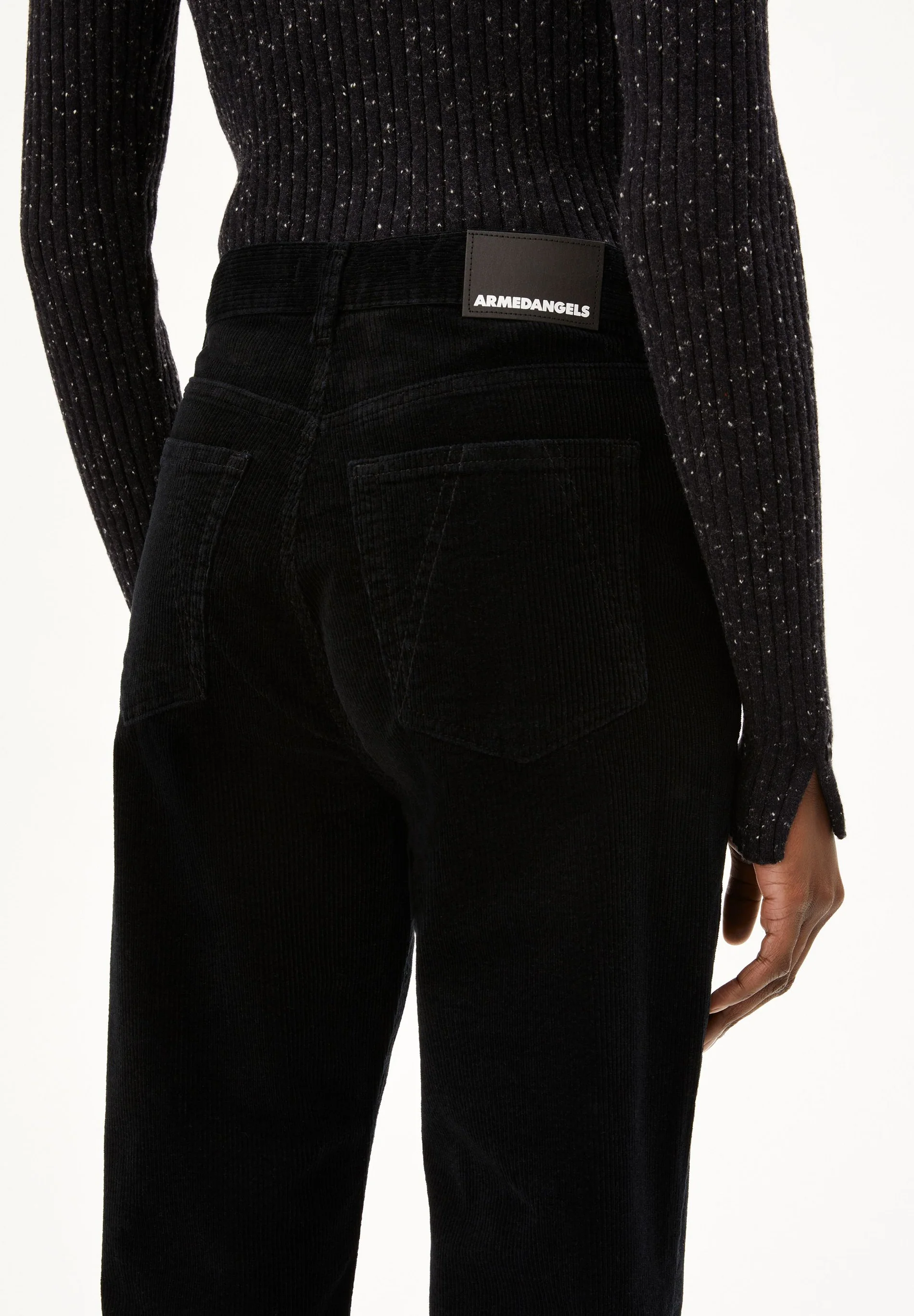 ARMEDANGELS - AAIKALA CORDUROY Cordhose black