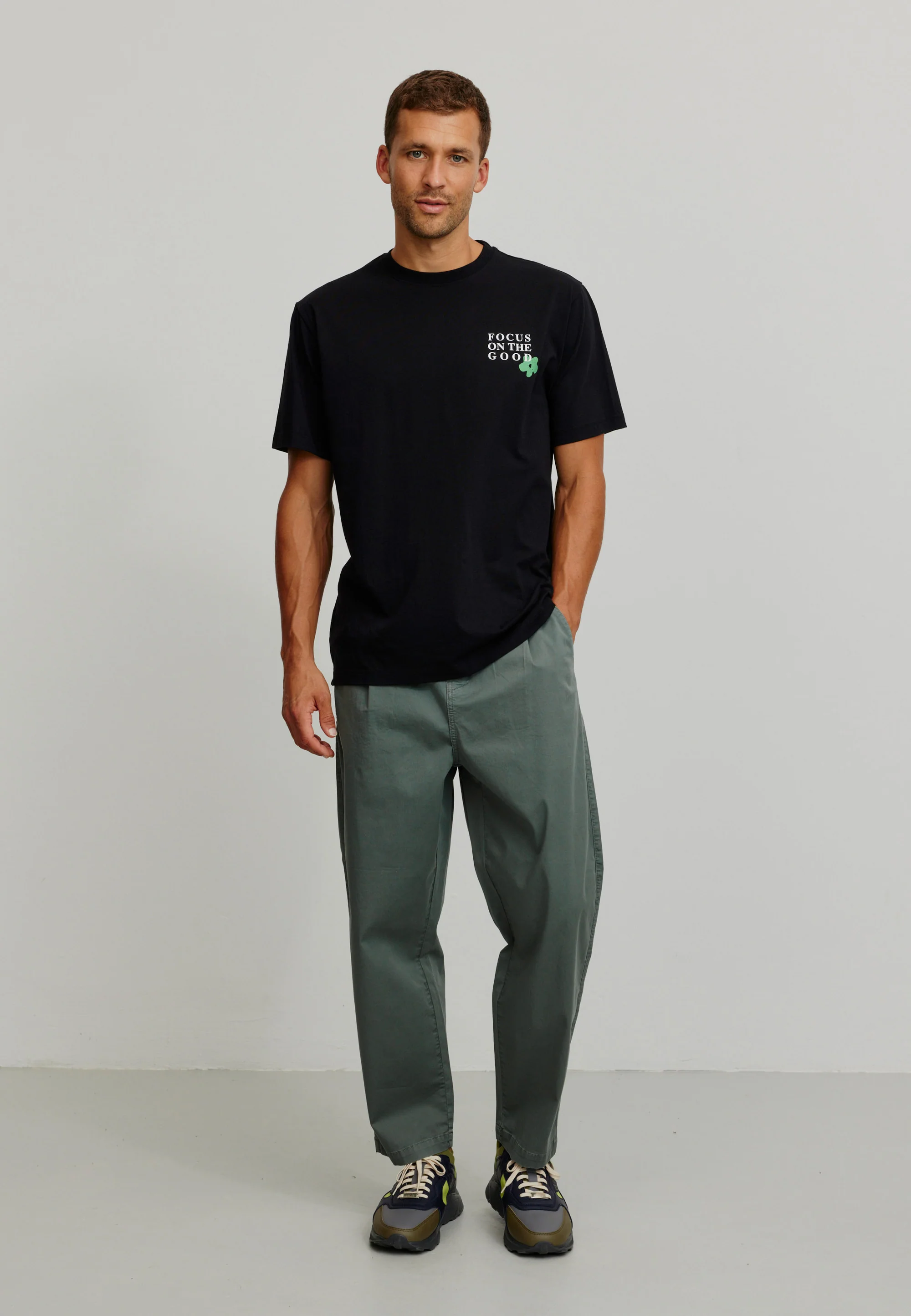 RECOLUTION - CATMINT PANTS GOTS Hose 2 FarbenRECOLUTION - CATMINT PANTS GOTS Hose 2 Farben