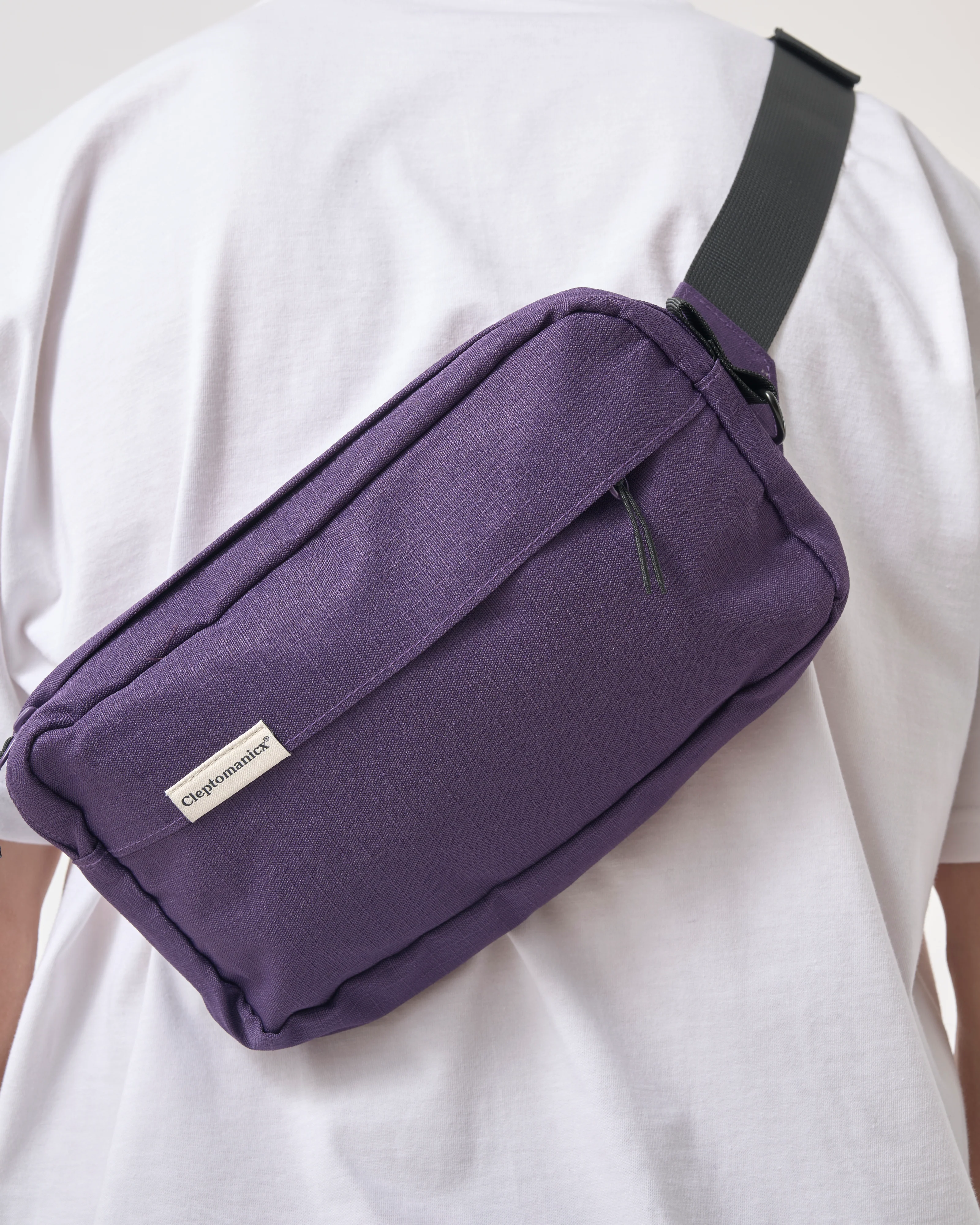 CLEPTOMANICX - HIPBAG TAP S 2 Tasche montana grape